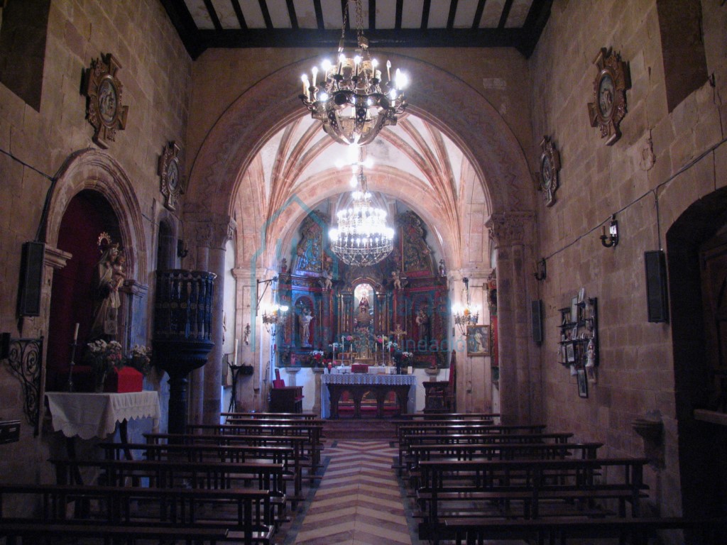Interior de la iglesia