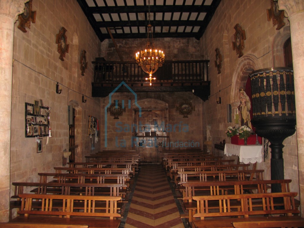 Vista de la nave desde el altar