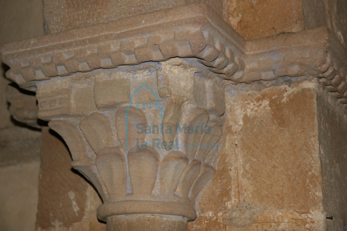 Capitel del arco triunfal Capitel del arco triunfal