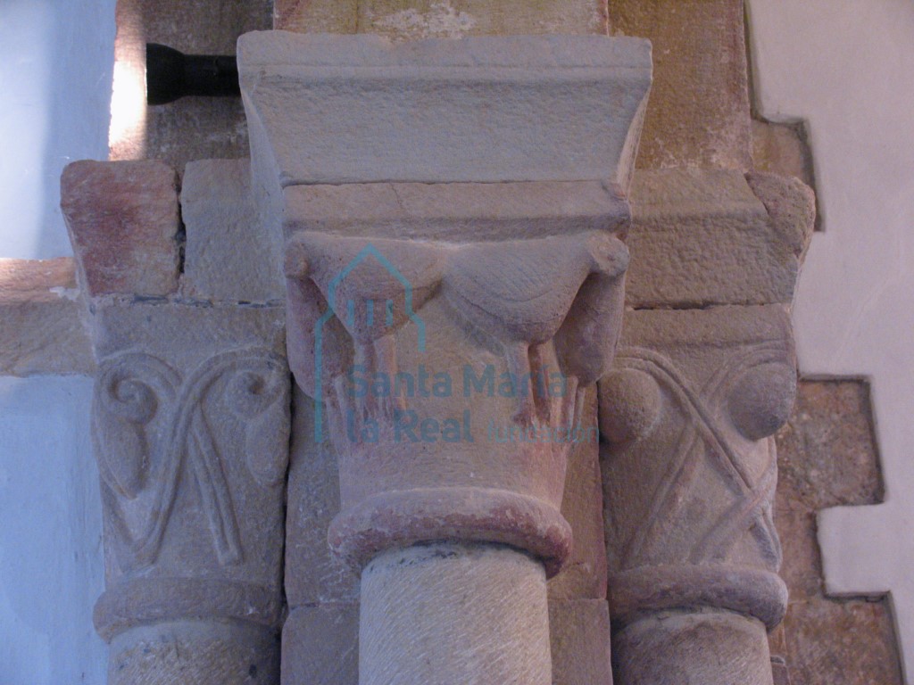 Capiteles del arco triunfal