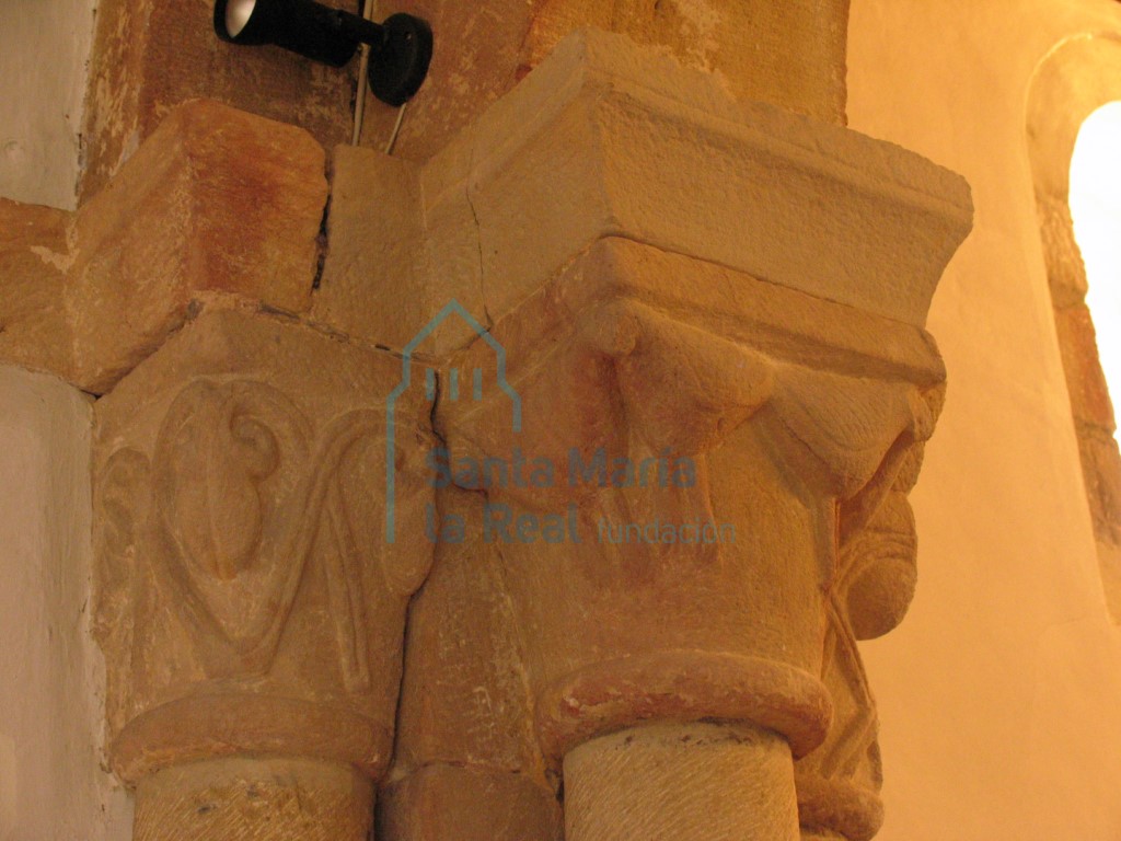 Capitel del arco del triunfo