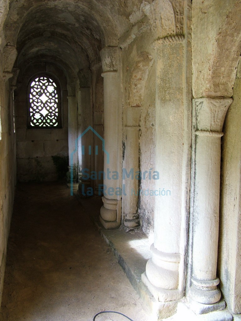 Interior del pórtico