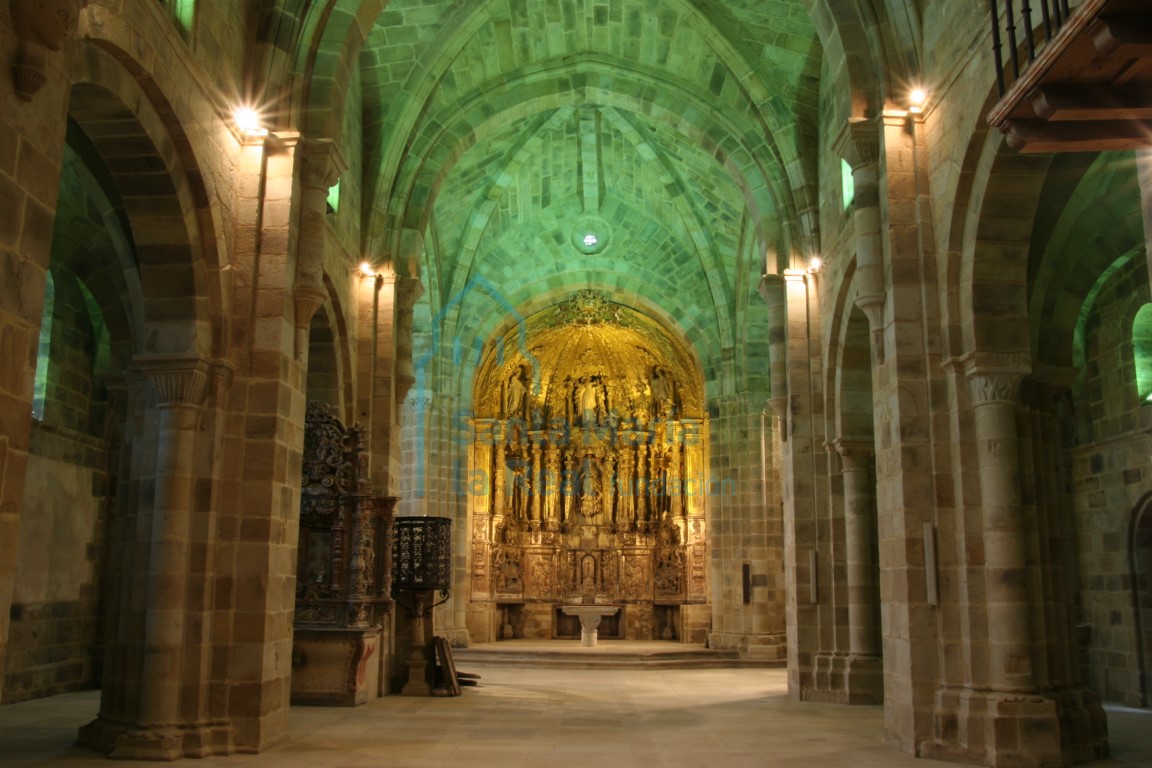 Interior desde los pies