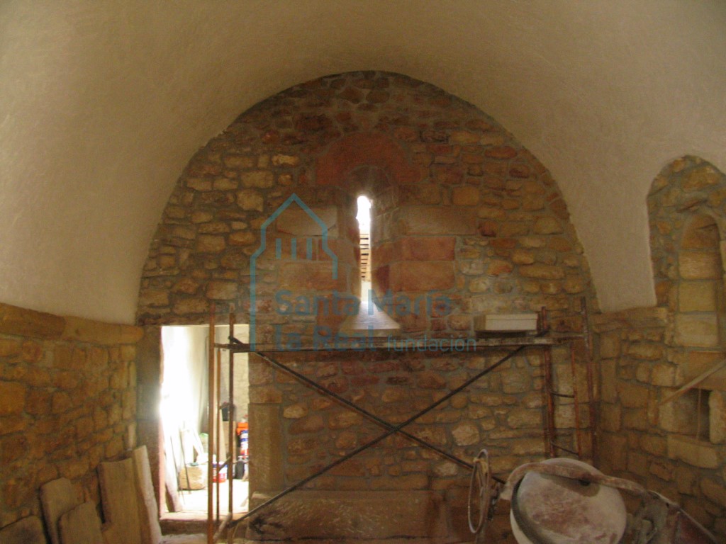 Interior de la cabecera