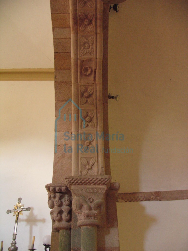 Detalle del interior de la rosca del arco triunfal