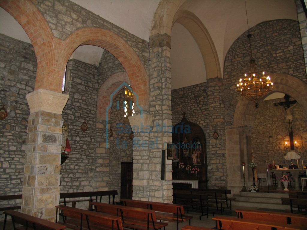 Interior de la nave