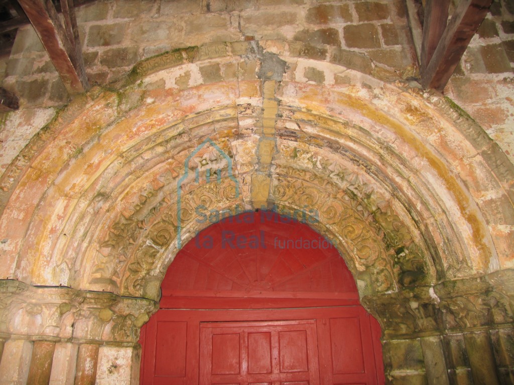 Arquivolats de la portada occidental