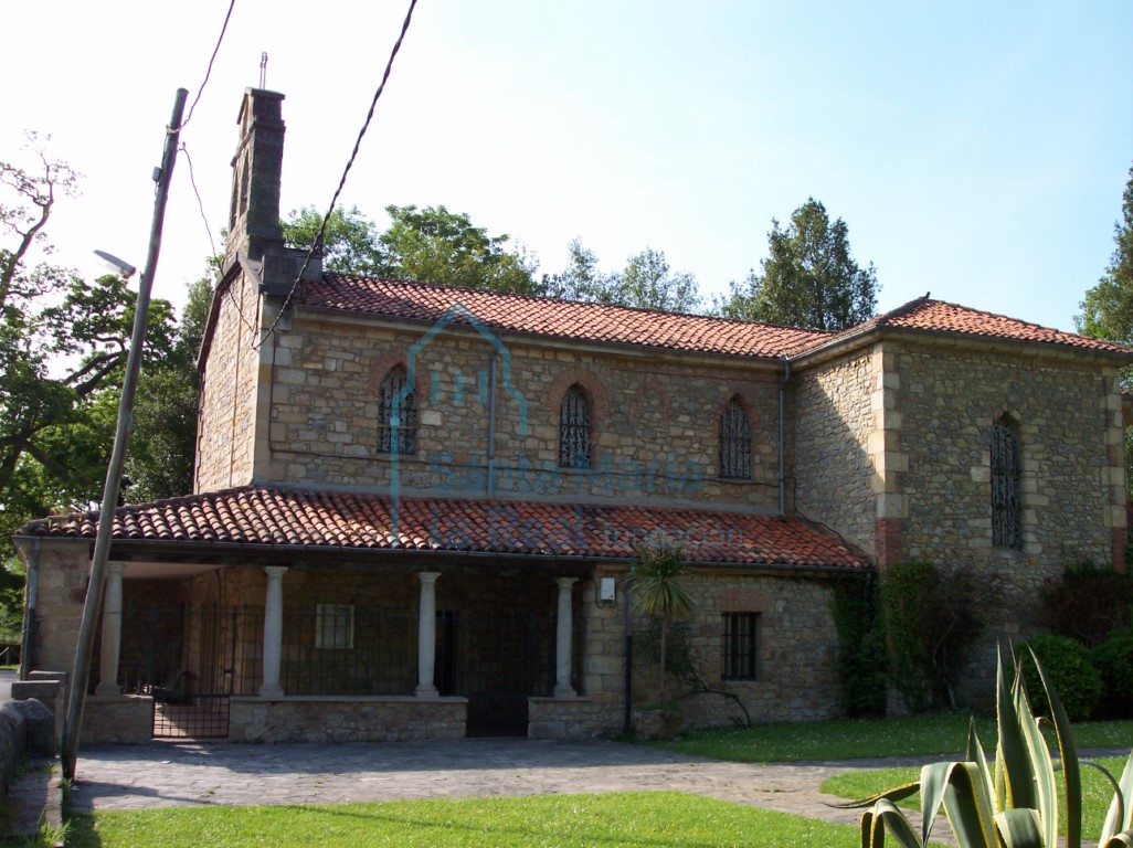 Exterior de la iglesia