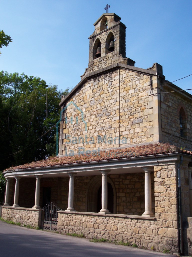 Exterior de la fachada meridional