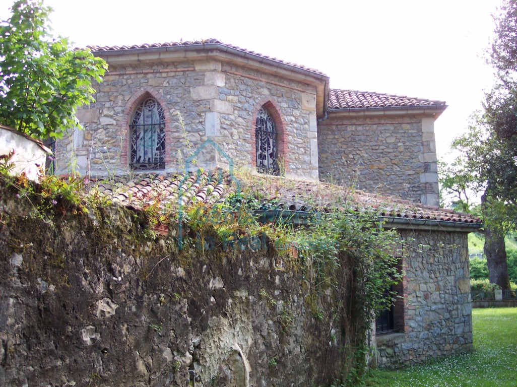 Exterior de la iglesia