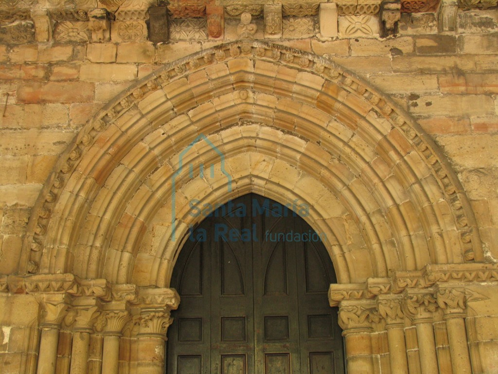 Arco de la portada occidental
