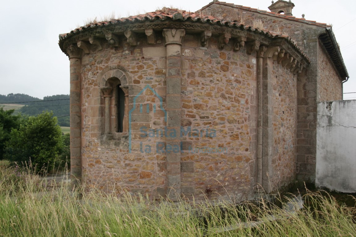 Vista del exterior de la cabecera