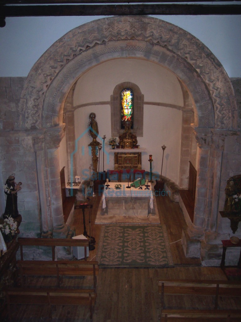 Vista interior desde los pies