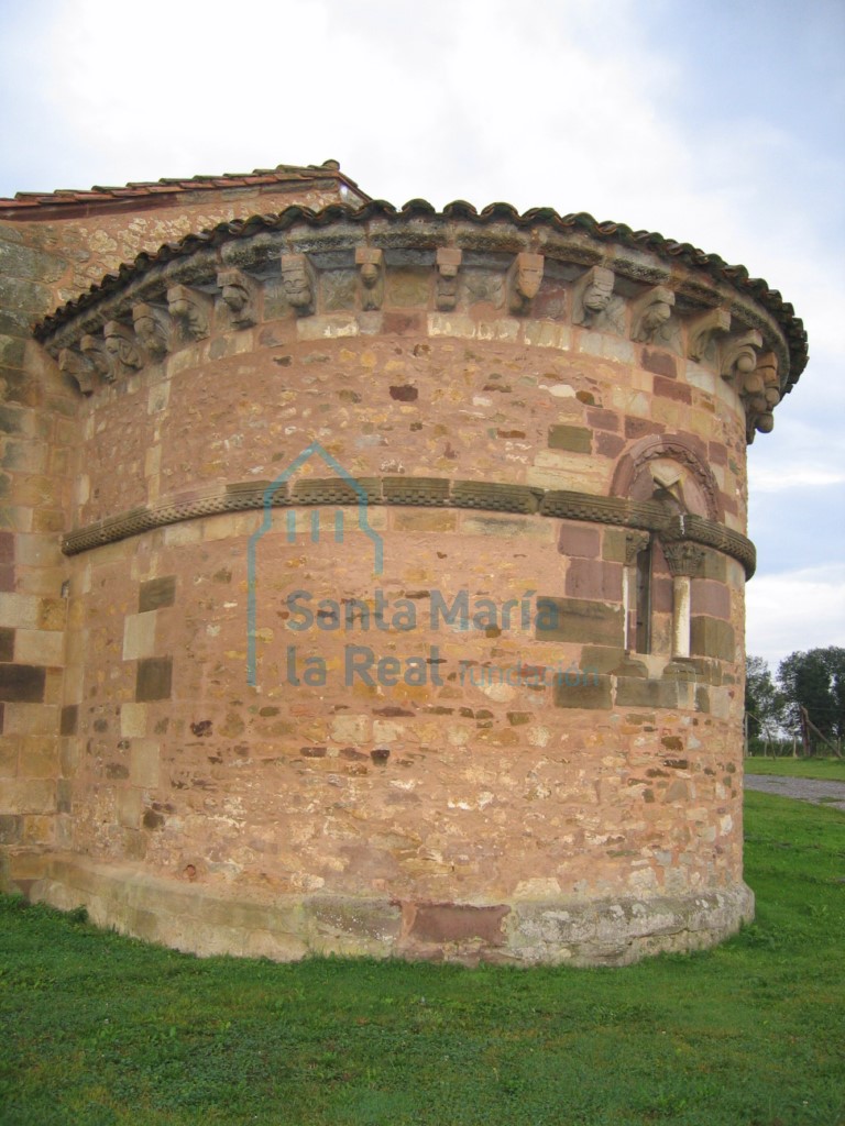 Vista exterior del ábside