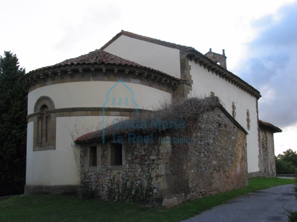 Exterior de la cabecera