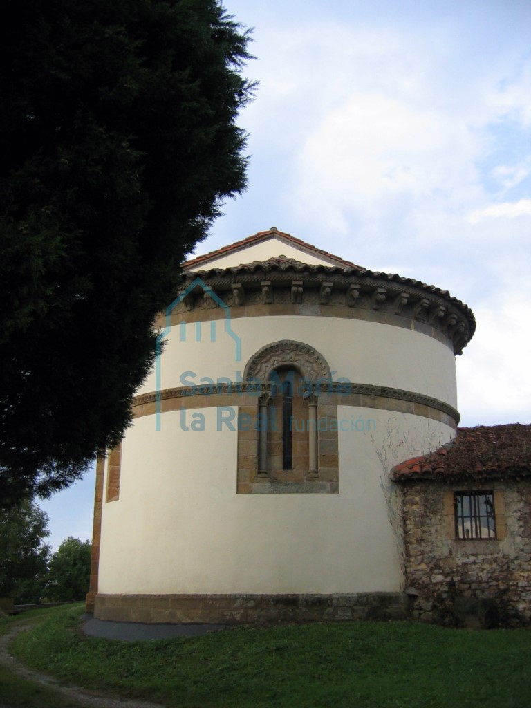 Vista exterior de la cabecera
