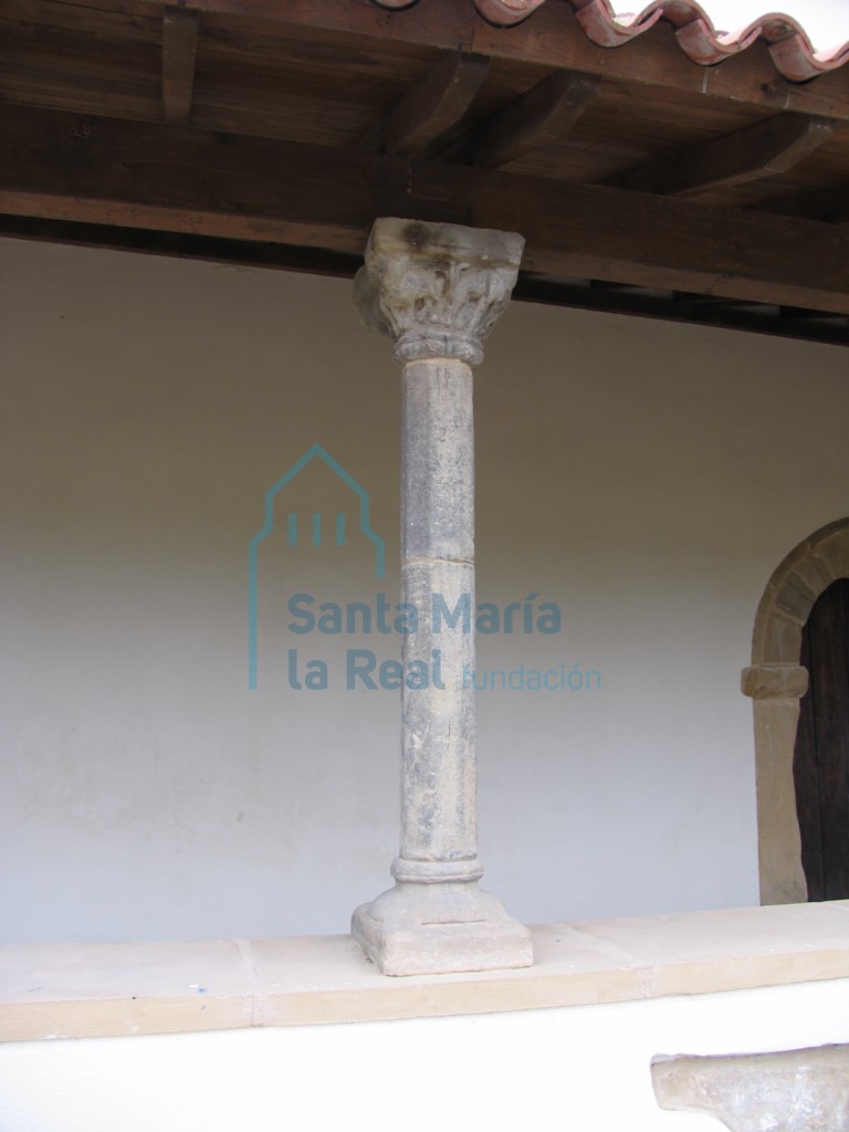 Columna del pórtico meridional Columna del pórtico meridional