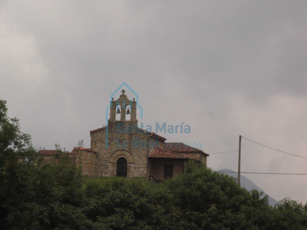 Vista exterior desde el oeste