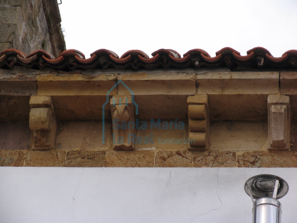 Canecillos