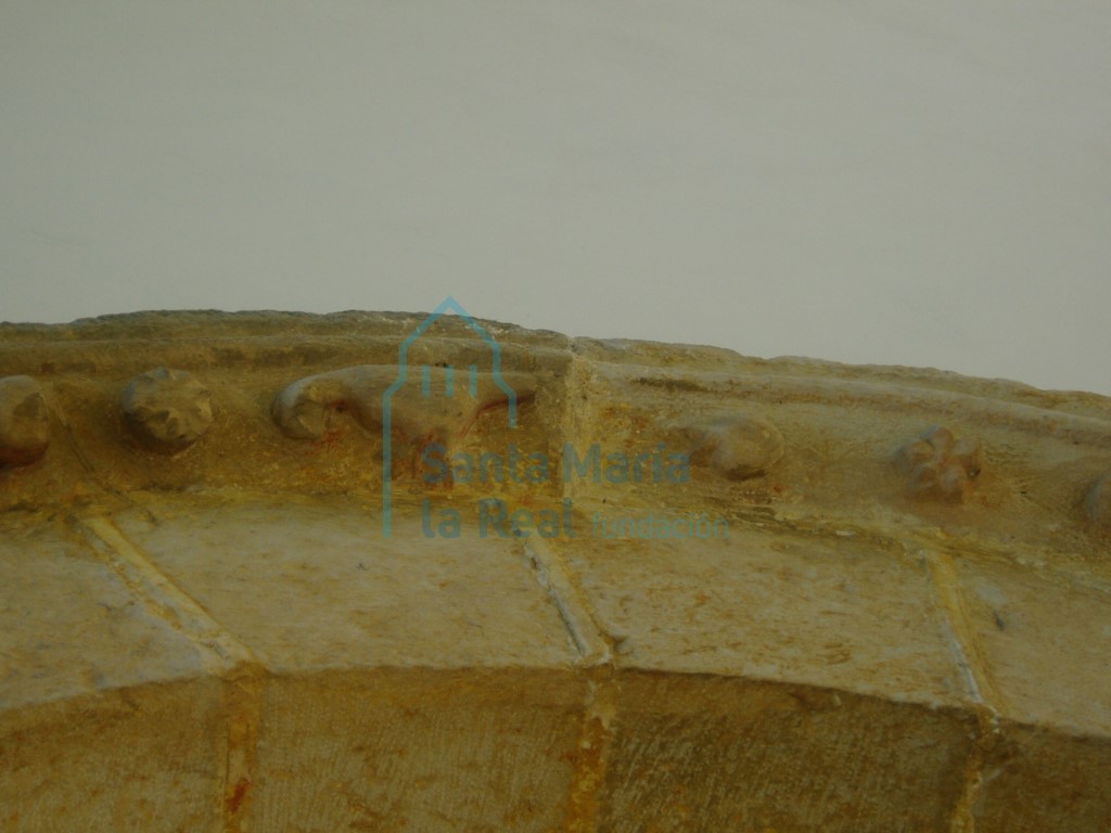 Detalle de la clave del arco triunfal