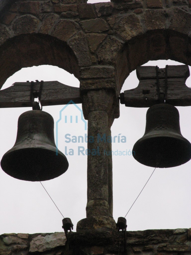 Detalle de la espadaña