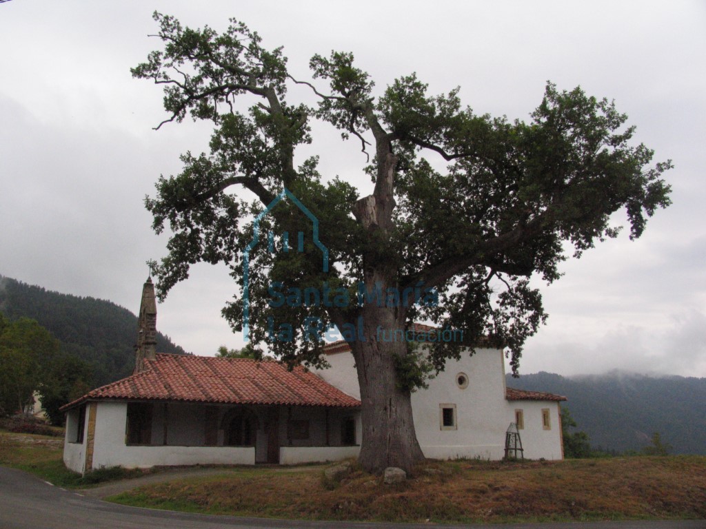 Vista general de la iglesia