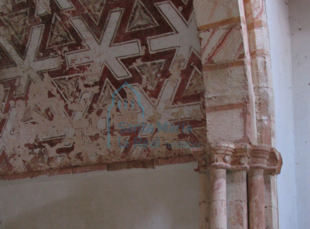 Detalle del lado derecho del arco triunfal