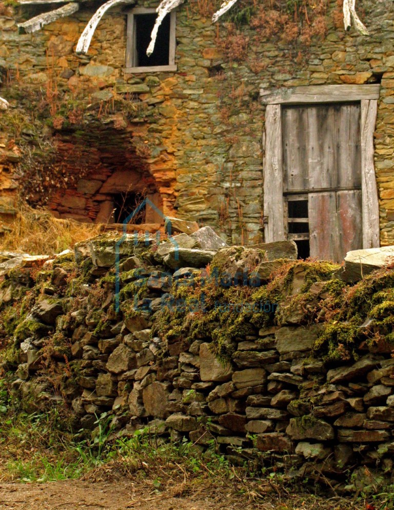 Exterior de la iglesia