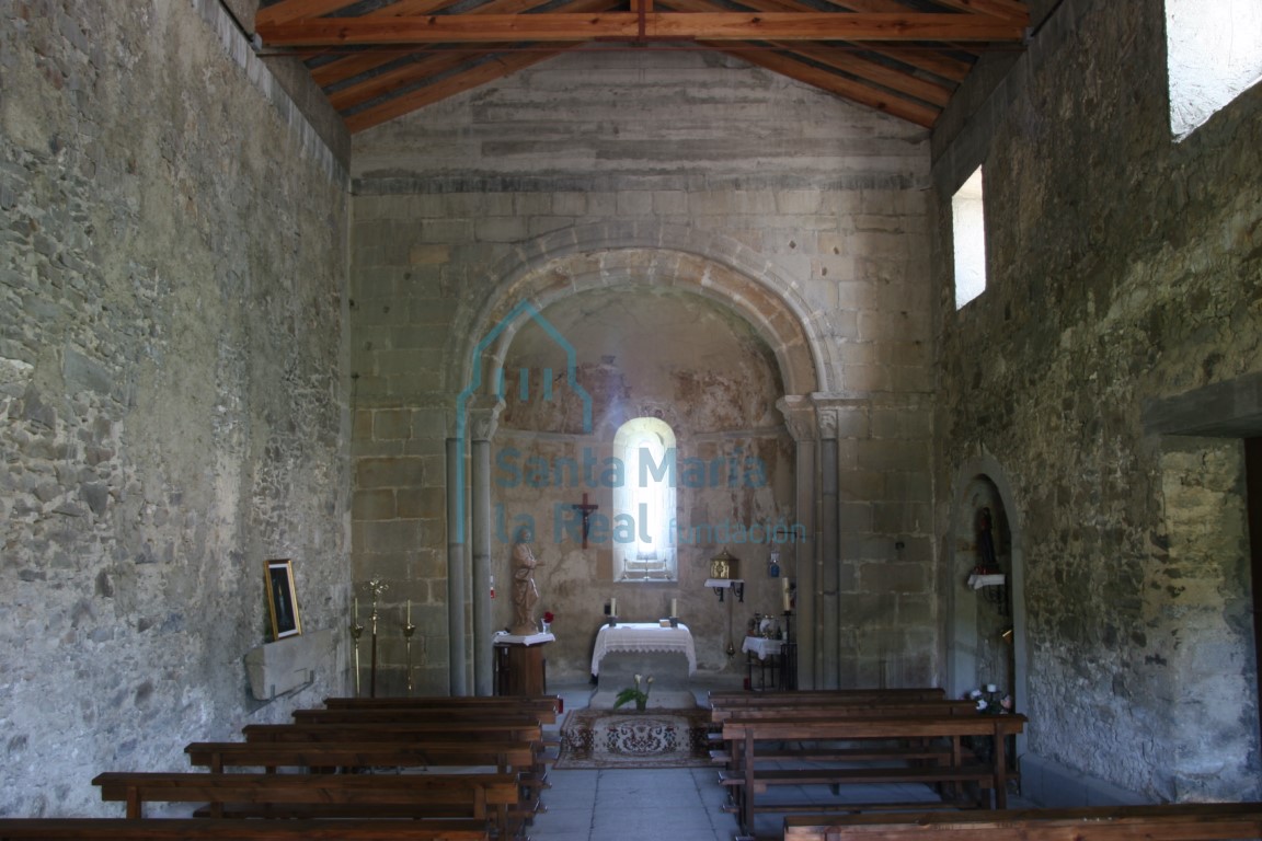 Interior de la iglesia