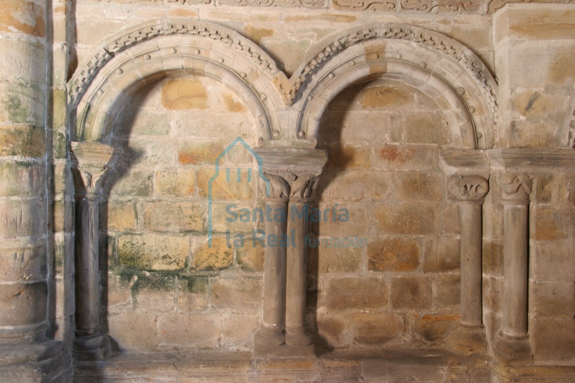 Arquería del presbiterio