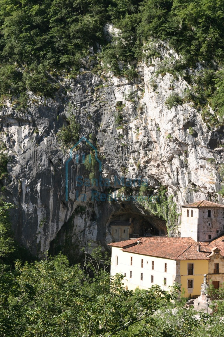 Panorámica de la cripta