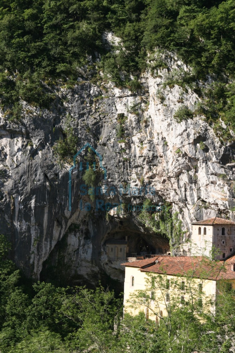 Panorámica de la cripta