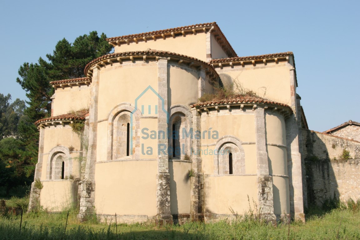 Vista exterior de la cabecera