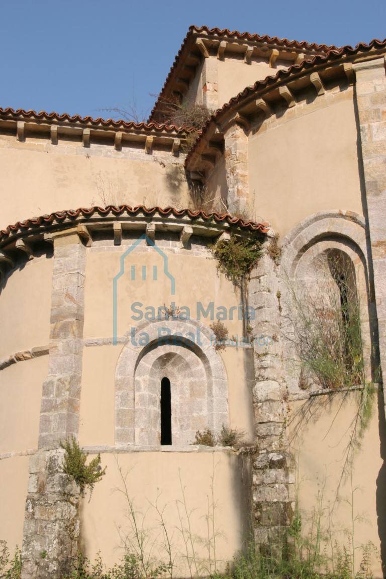 Detalle exterior de los ábsides