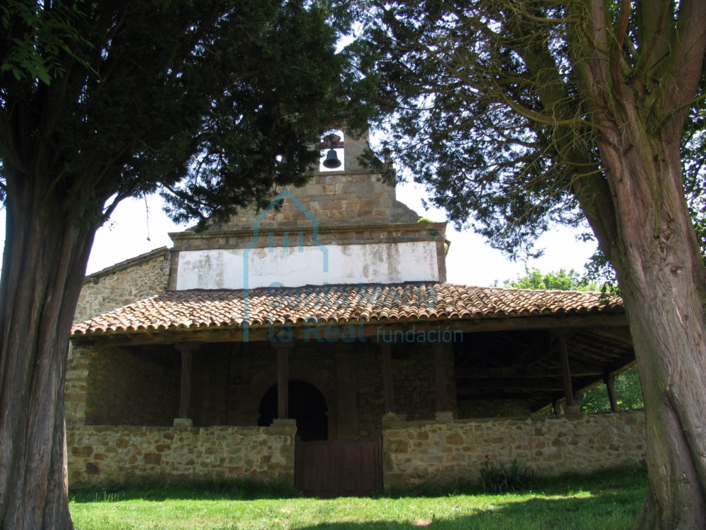 Vista general de la iglesia