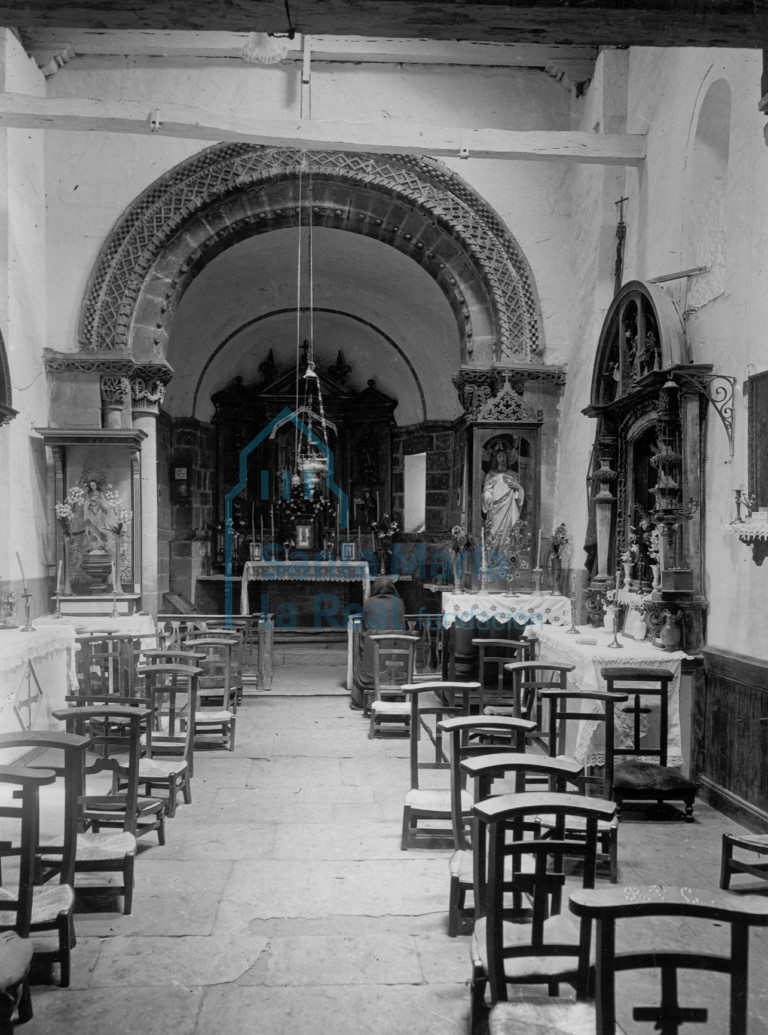 Interior hacia la cabecera antes de 1923