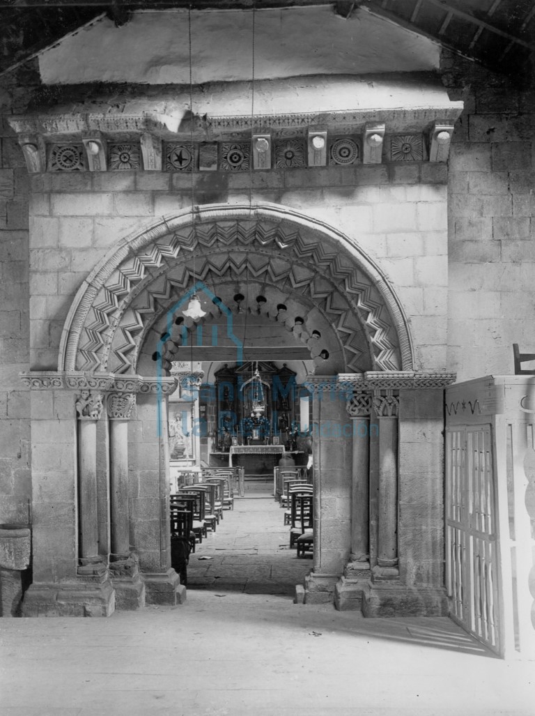 Portada en su emplazamiento original. Antes de 1923