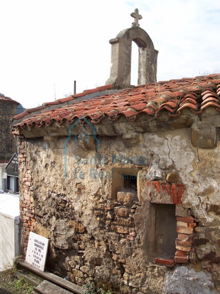 Vista exterior del ábside
