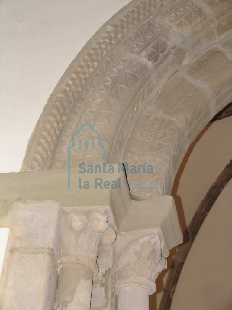 Detalle del lado izquierdo del arco triunfal