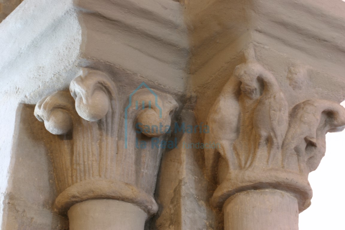 Capiteles del arco triunfal