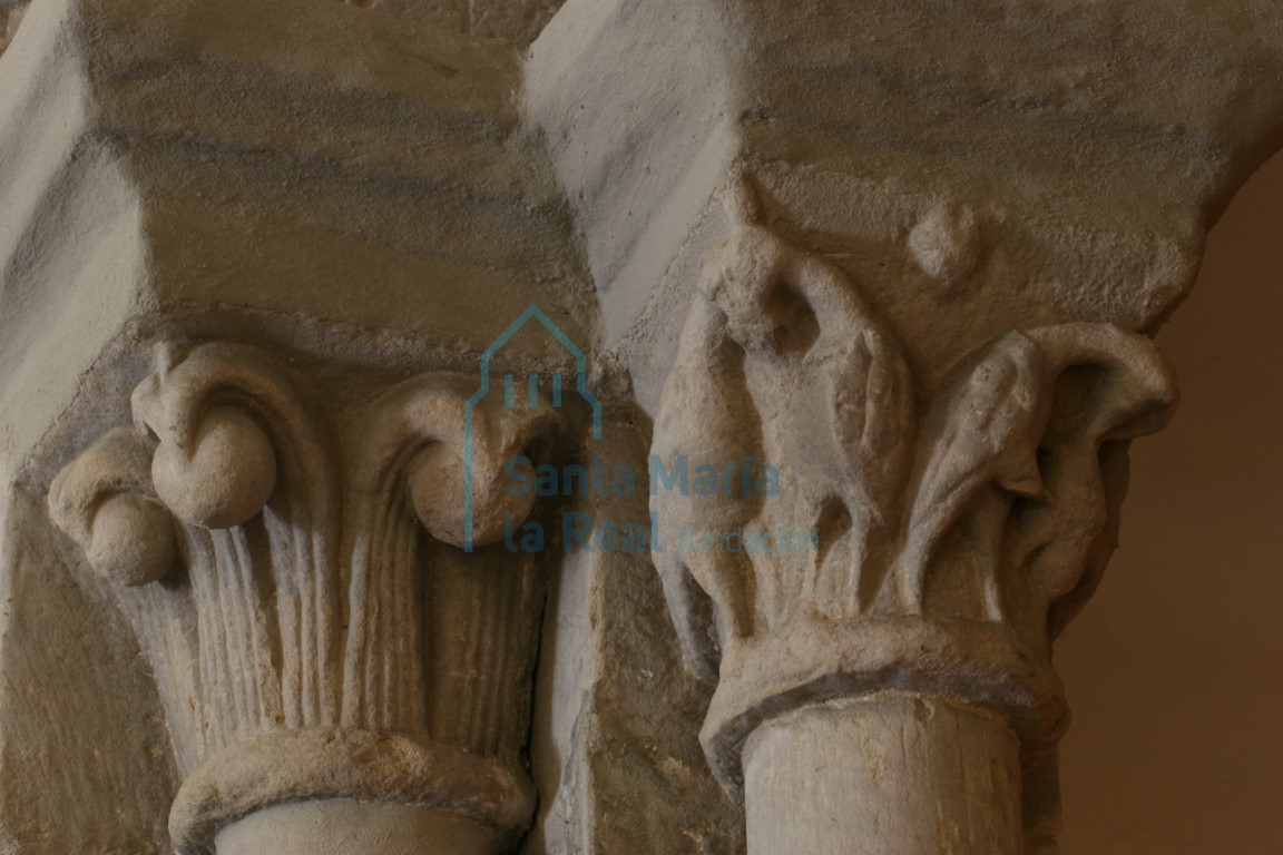 Capiteles del arco triunfal Capiteles del arco triunfal