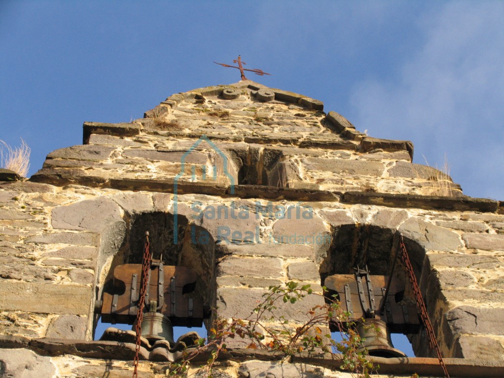 Vista de la espadaña