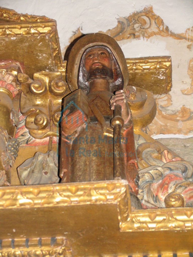 Detalle del retablo del lado sur de la nave. Santiago