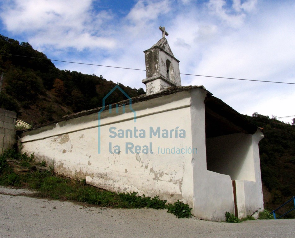 Vista del exterior de la capilla