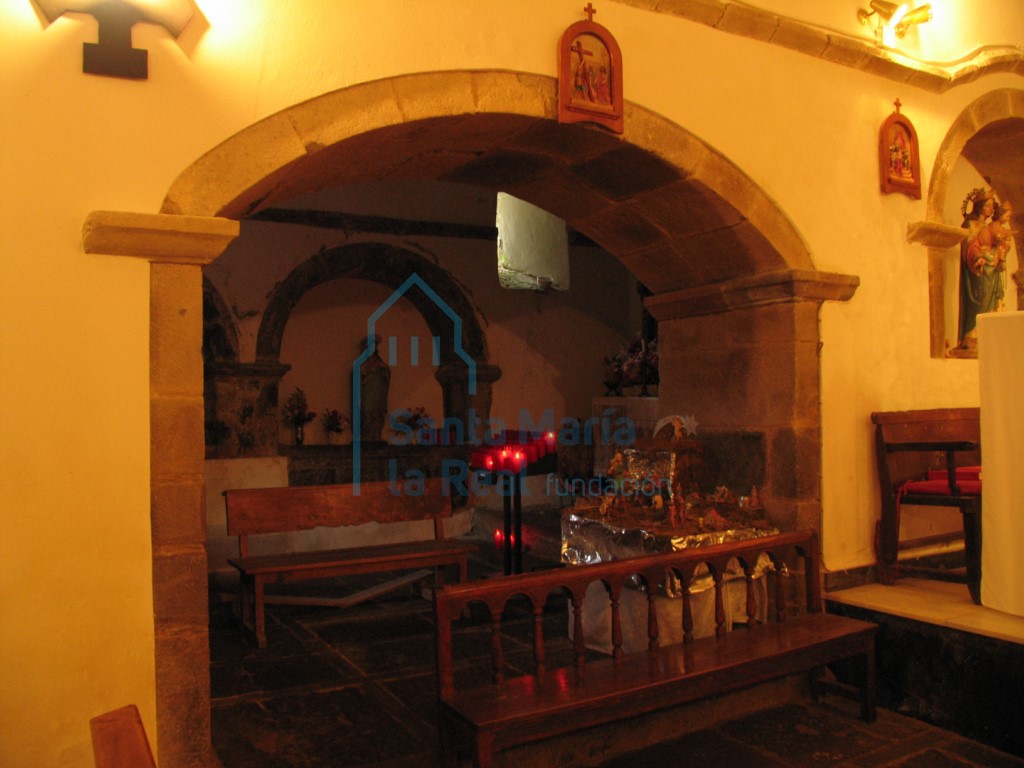 Capilla anexa al lado norte