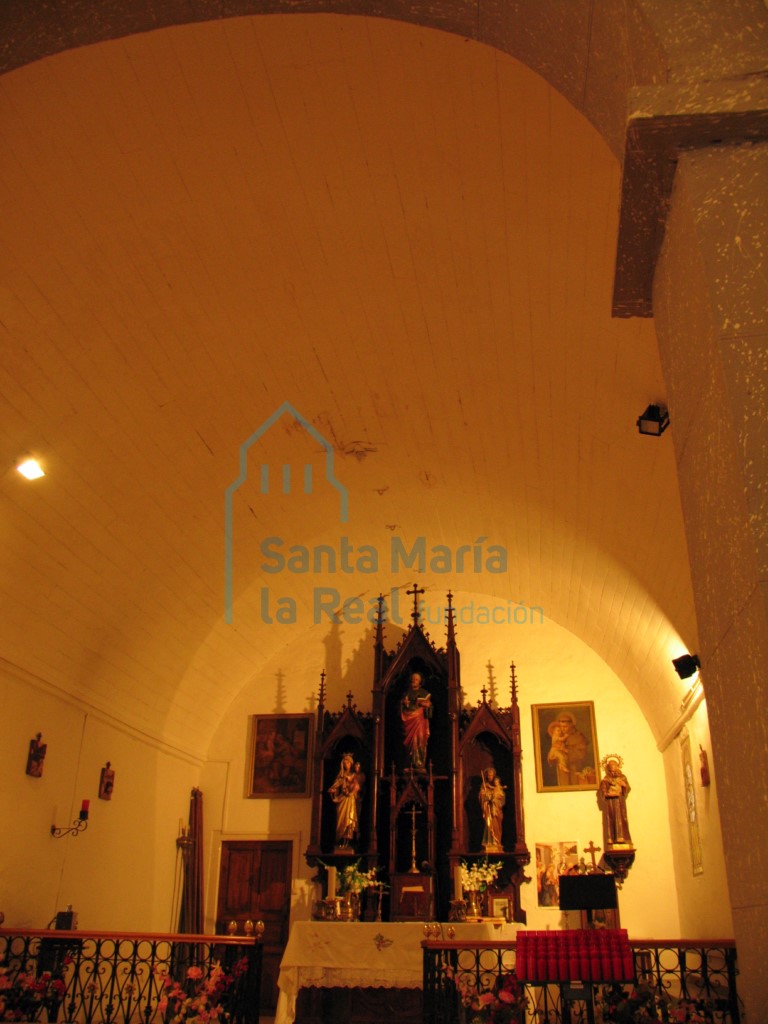 Detalle de la cubierta del presbiterio