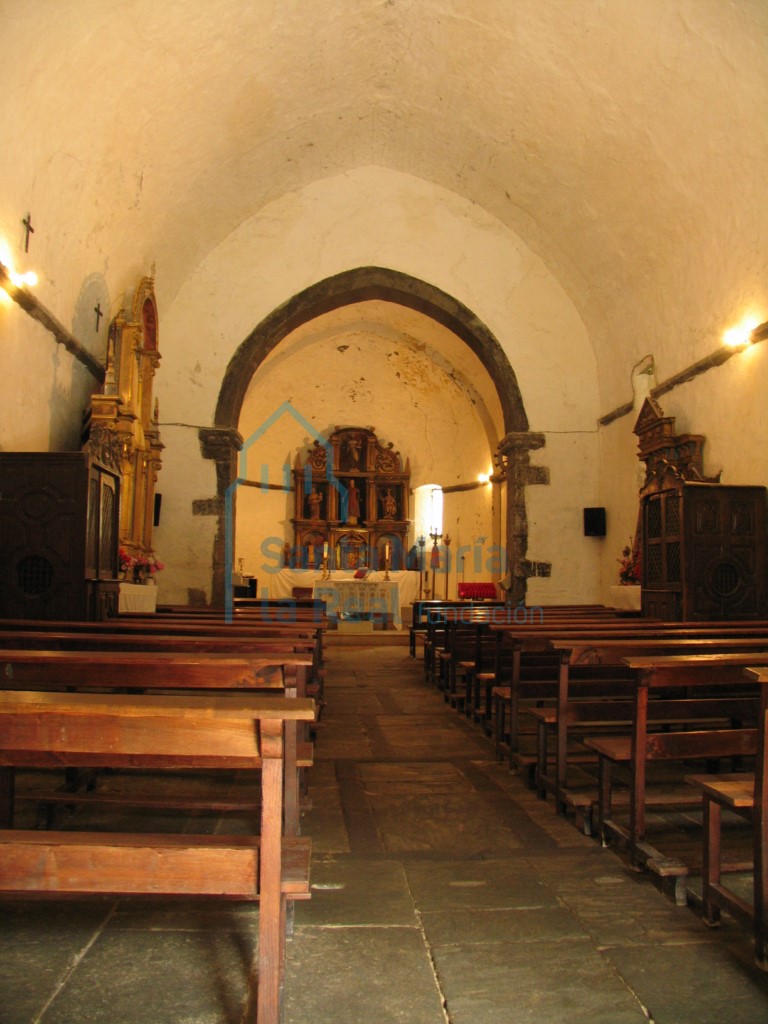 Interior desde los pies