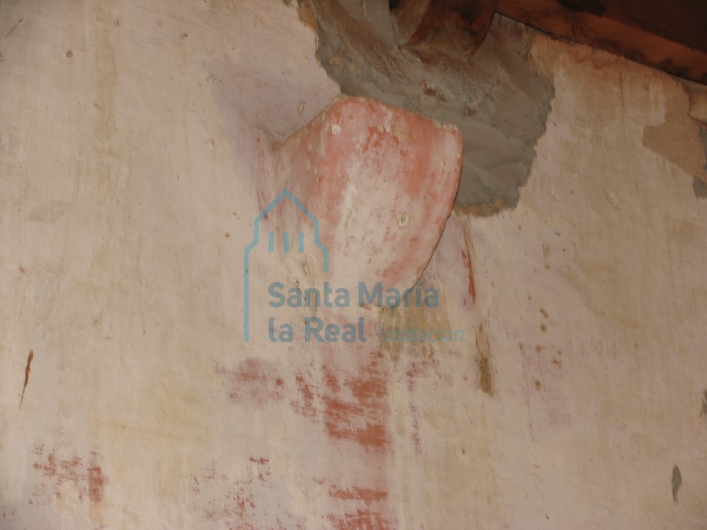 Detalle en la fachada del portico sur