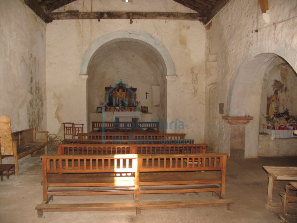 Interior de la iglesia