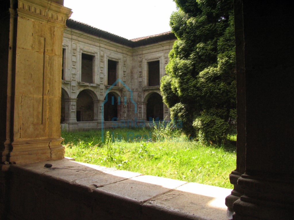 Vista general del claustro